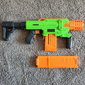 Nerf Adventure Force Spectrum Motor Clip-Fed Blaster w/ EXTRA 18 Dart Magazine